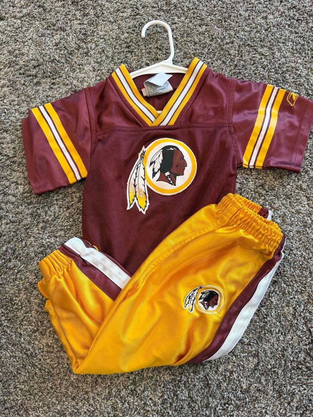 Reebok Washington Redskins Bodysuit and Pants Set Burgundy Gold